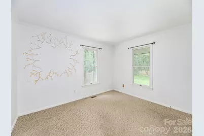 200 Heathcote Road, Hendersonville, NC 28791 - Photo 20