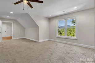 146 Bradford Pk, Clyde, NC 28721 - Photo 30