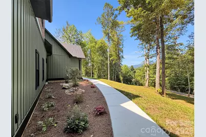 146 Bradford Park, Clyde, NC 28721 - Photo 36