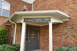 14744 Via Sorrento Dr, Charlotte, NC 28277 - Photo 2