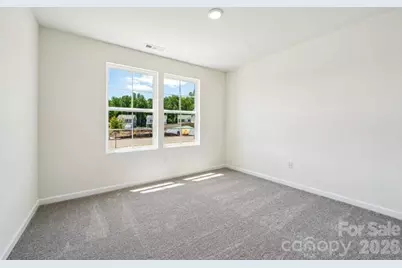 499 Sundown Drive, Spartanburg, SC 29302 - Photo 4