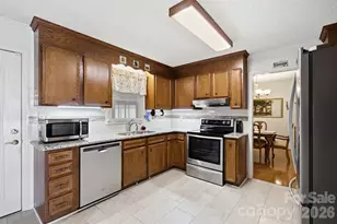 118 Sherwood Dr, Taylorsville, NC 28681 - Photo 12