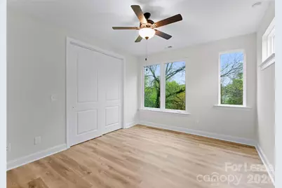 3216 Riley Avenue, Charlotte, NC 28269 - Photo 2