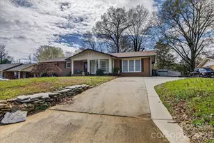 1217 Ebinport Rd, Rock Hill, SC 29732 - Photo 4
