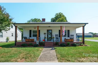500 N Elm Street, Cherryville, NC 28021 - Photo 2