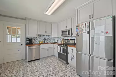 500 N Elm Street, Cherryville, NC 28021 - Photo 4