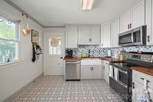 500 N Elm St, Cherryville, NC 28021 - Photo 6