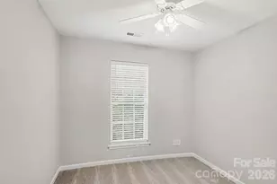 4960 Sunburst Ln, Charlotte, NC 28213 - Photo 16