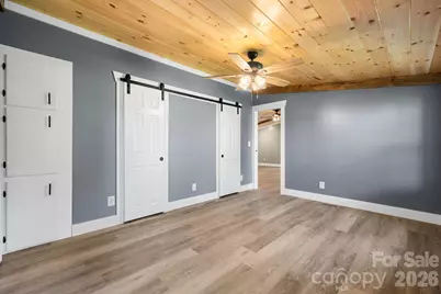 160 Green Street, Rutherford College, NC 28612 - Photo 6