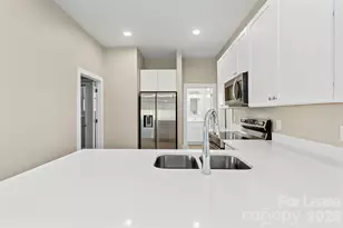 612 Poplar Ave, Kannapolis, NC 28081 - Photo 8