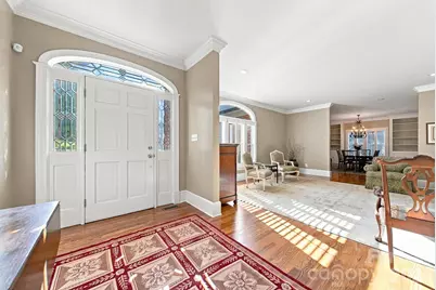 1515 8th Street NW, Hickory, NC 28601 - Photo 4