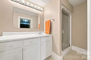 1515 8th St NW, Hickory, NC 28601 - Photo 30