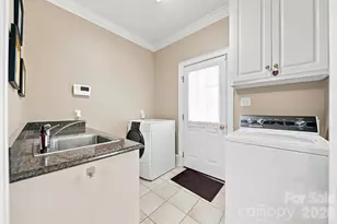 1515 8th St NW, Hickory, NC 28601 - Photo 12
