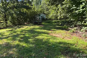 6197 Fox Gap St, Morganton, NC 28655 - Photo 22
