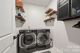 6411 Barcelona Wy, Charlotte, NC 28214 - Photo 24