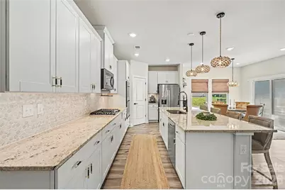 6411 Barcelona Way, Charlotte, NC 28214 - Photo 6