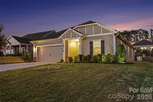 6411 Barcelona Wy, Charlotte, NC 28214 - Photo 34