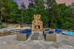 2723 Providence Pine Ln, Charlotte, NC 28270 - Photo 4