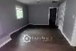 1303 Caldwell St, Statesville, NC 28677 - Photo 2