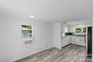 160 Denny Rd, Statesville, NC 28625 - Photo 8