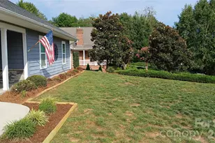 329 Springwood Dr NE, Valdese, NC 28690 - Photo 10