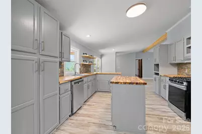 26 Lancelot Loop, Canton, NC 28716 - Photo 14