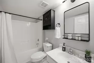 12801 Bullock Greenway Blvd, Charlotte, NC 28277 - Photo 6
