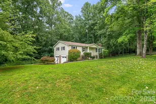 129 Whisperwood Dr, Hendersonville, NC 28791 - Photo 34