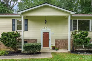 129 Whisperwood Dr, Hendersonville, NC 28791 - Photo 4