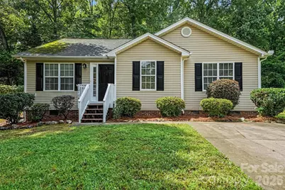 10104 Rockwood Road, Charlotte, NC 28215 - Photo 2