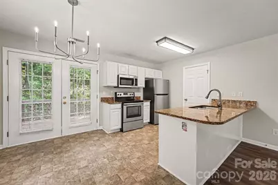 10104 Rockwood Road, Charlotte, NC 28215 - Photo 10