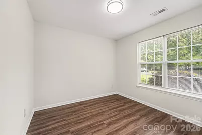 10104 Rockwood Road, Charlotte, NC 28215 - Photo 16