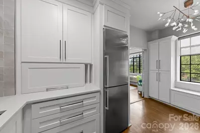 301 W 10th Street #407, Charlotte, NC 28202 - Photo 12