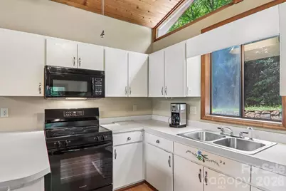 21 Wild Bird Lane, Maggie Valley, NC 28751 - Photo 18