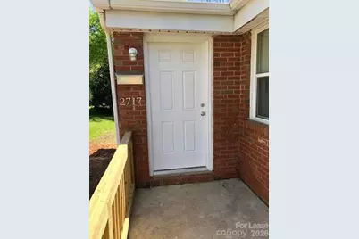 2717 Columbus Circle, Charlotte, NC 28208 - Photo 1
