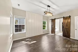 8927 Raven Park Dr, Charlotte, NC 28216 - Photo 20