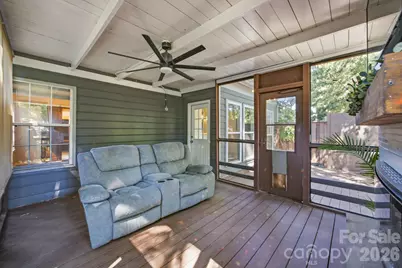 8927 Raven Park Drive, Charlotte, NC 28216 - Photo 30
