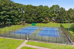 8927 Raven Park Dr, Charlotte, NC 28216 - Photo 42