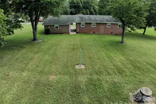 424 Bear Creek Rd, Shelby, NC 28152 - Photo 4