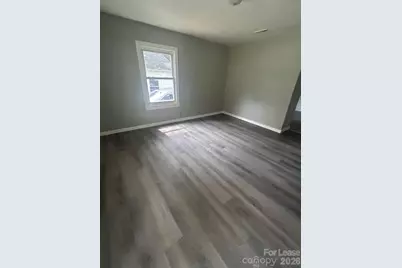 1812 Wilson W Lee Boulevard, Statesville, NC 28677 - Photo 2