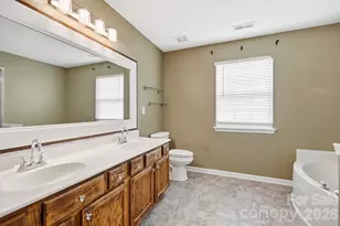 6324 Carpentaria Ct, Charlotte, NC 28215 - Photo 20