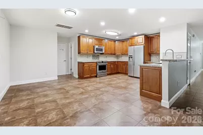 6324 Carpentaria Court, Charlotte, NC 28215 - Photo 8