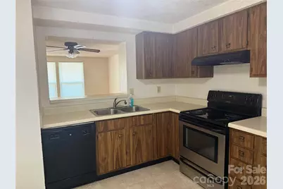 9762 Old Gate Drive, Matthews, NC 28105 - Photo 2