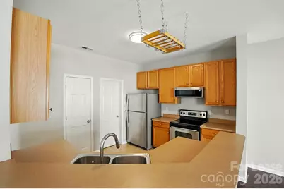 12244 Stratfield Place Circle, Pineville, NC 28134 - Photo 10