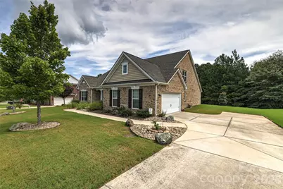 2084 Fuera Road, York, SC 29745 - Photo 4