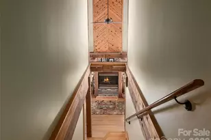 225 Long Branch Rd, Swannanoa, NC 28778 - Photo 20
