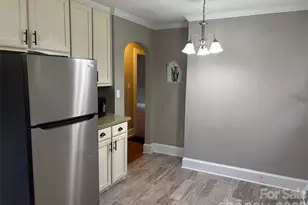 316 E Statesville Ave, Mooresville, NC 28115 - Photo 16