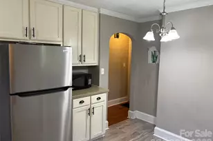 316 E Statesville Ave, Mooresville, NC 28115 - Photo 10
