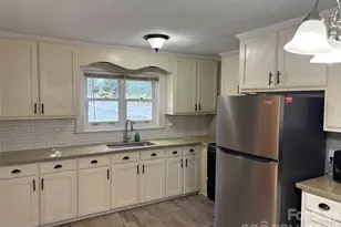 316 E Statesville Ave, Mooresville, NC 28115 - Photo 14