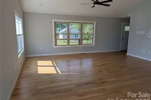 108 Split Rail Dr Ext, Asheville, NC 28806 - Photo 4